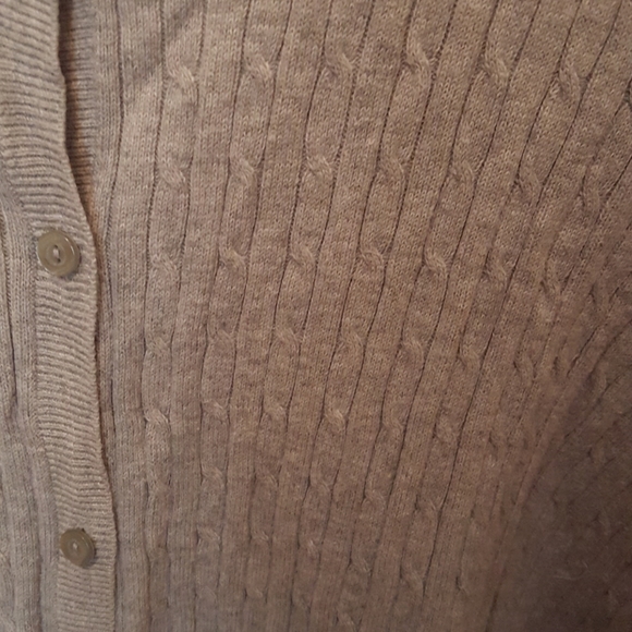 [3/$30] Woman's grey cableknit sweater sz 26/28 - Picture 2 of 4